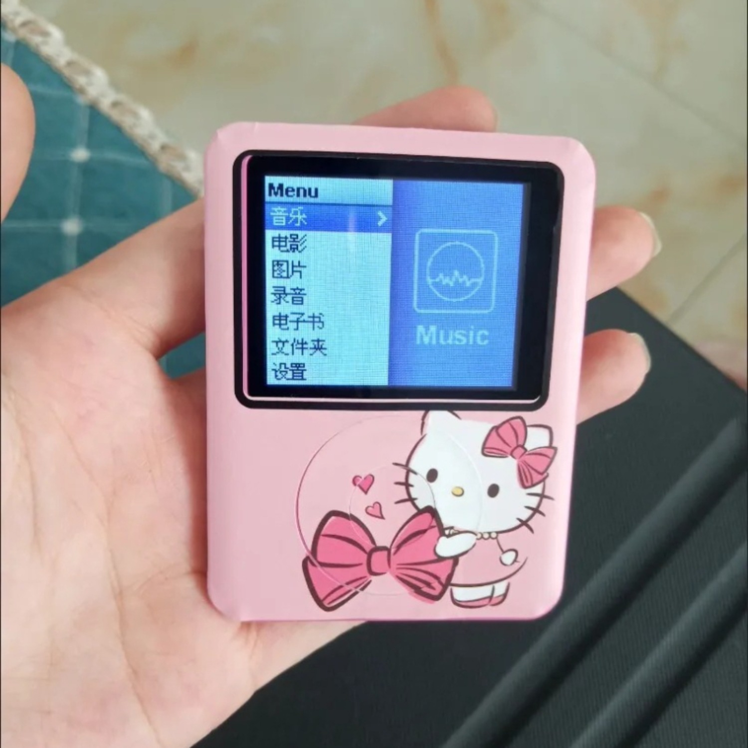 مشغل MP3 محمول جديد من سانريو  - مراجعة Audio Music App وسعره